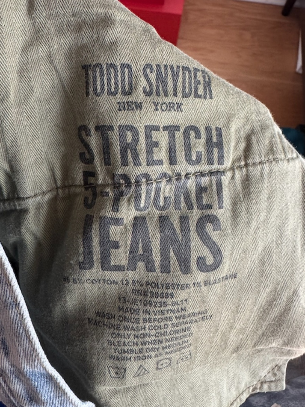Todd Snyder Light Wash Straight Fit Denim Jeans in W32 L32 - Picture 11 of 11